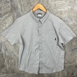 Grey Columbia button up shirt‎ with small designs Men's XL #outdoorwear